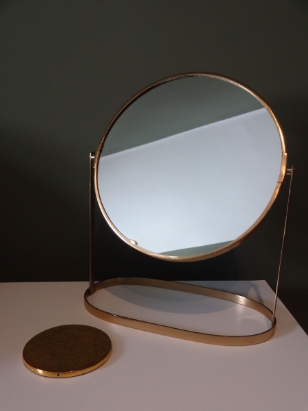 Gold Table Mirror Image