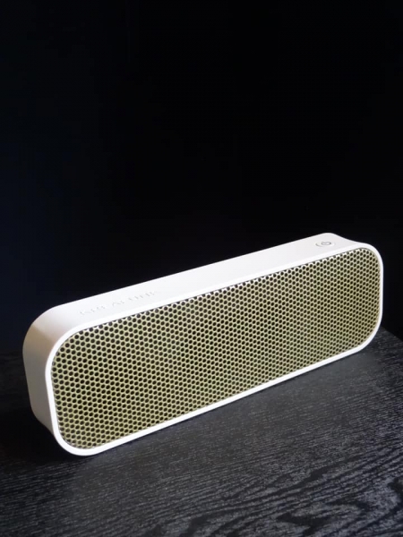 White Bluetooth Speaker Image