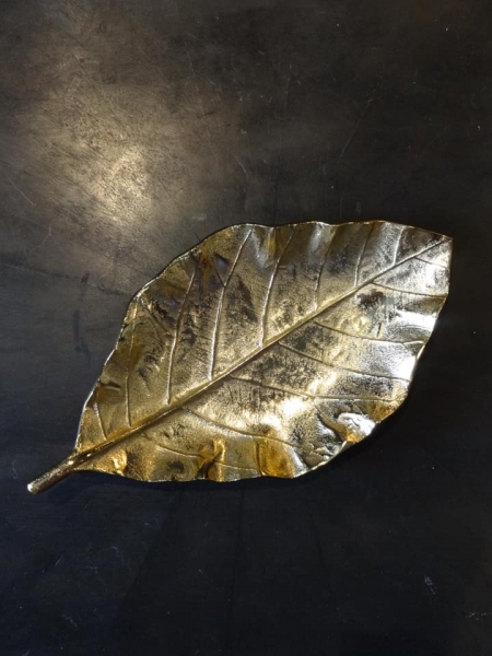Raw Gold leaf Dish Image