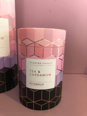 Tea & Cardamom Candle Image